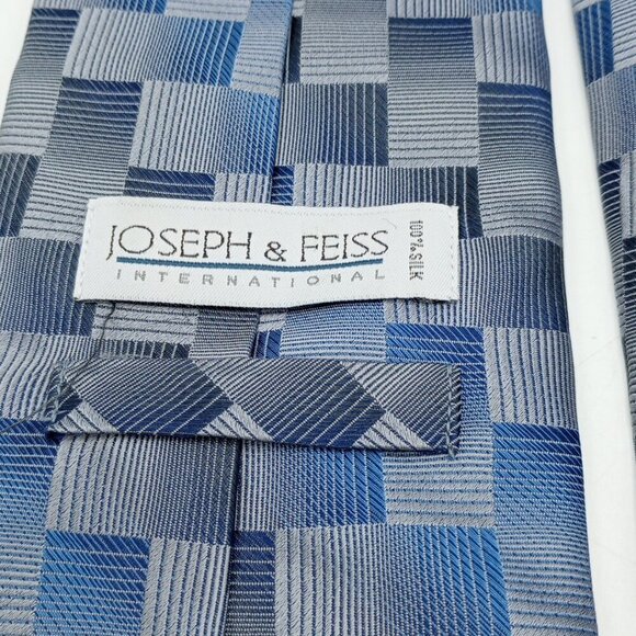 Joseph & Feiss Tie 58"L - Picture 3 of 9